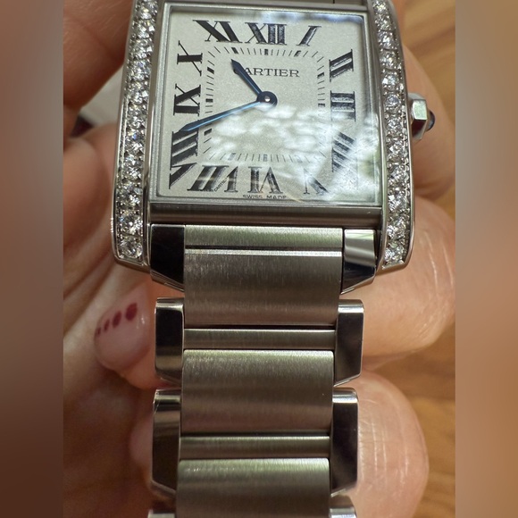 Cartier watch Tank, medium size, stainless steel with diamonds. - Picture 16 of 17